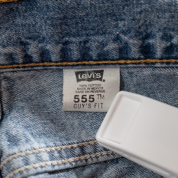 Hand painted Levi’s 555 - Picture 4 of 5